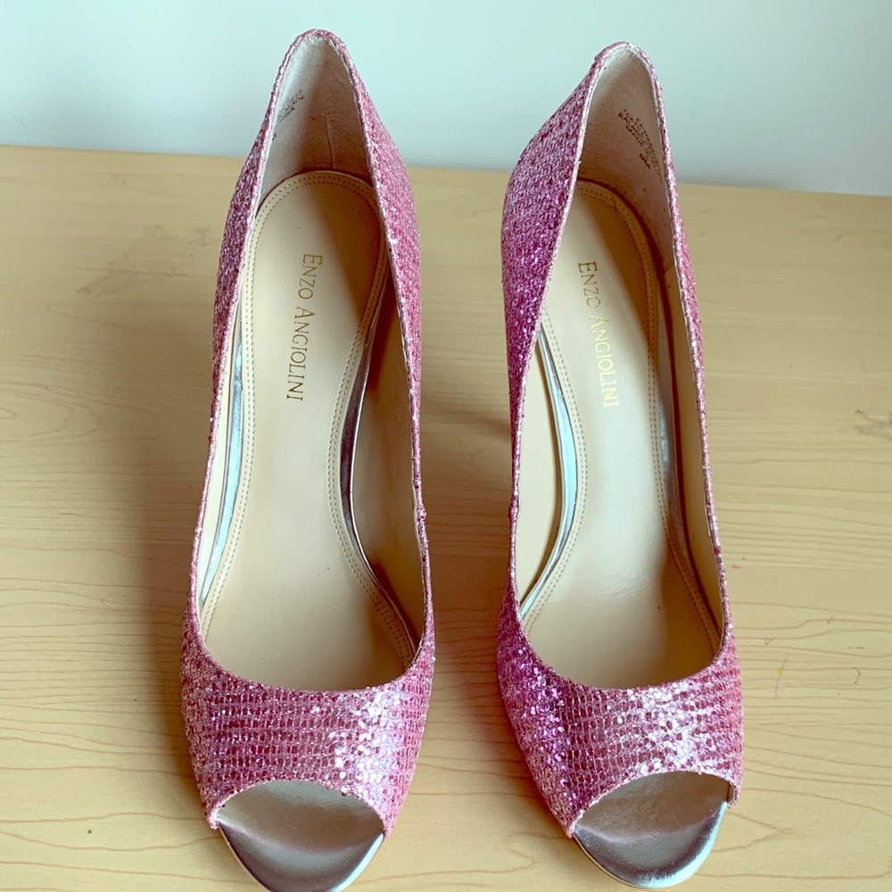 Pink glitter and silver heels pumps